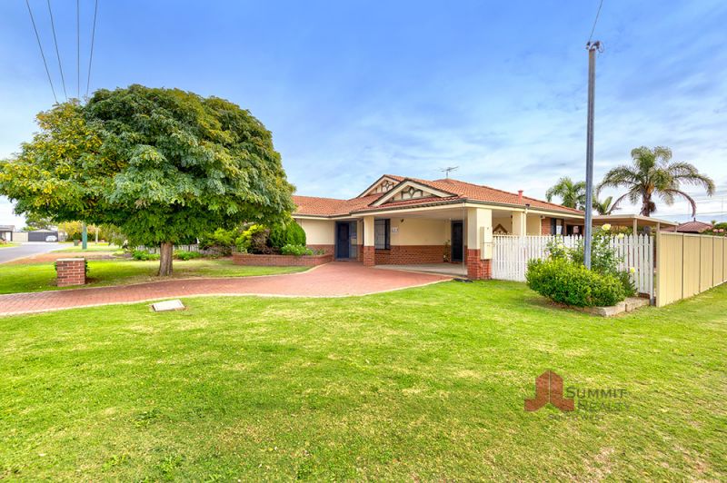 Real Estate For Sale 8 Dalhousie Street Carey Park , WA