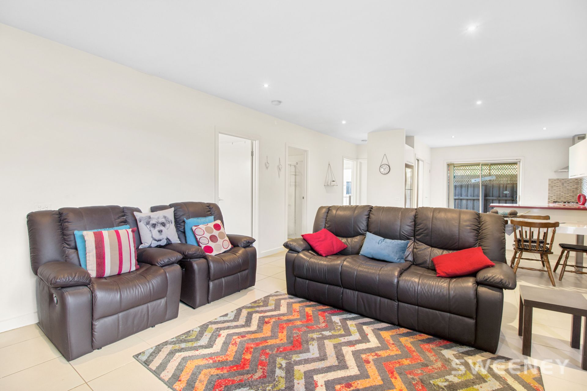 2/10 Linden Street, Altona Meadows - Thumbnail 6