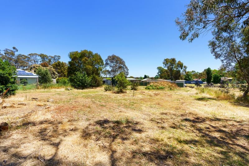 Lot 3, 71 Moscript Street, Campbells Creek - Thumbnail 3