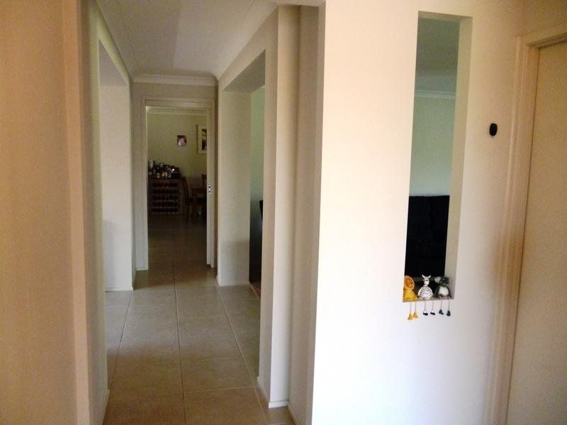 17 Adastra Close RAYMOND TERRACE NSW, Raymond Terrace - Thumbnail 2