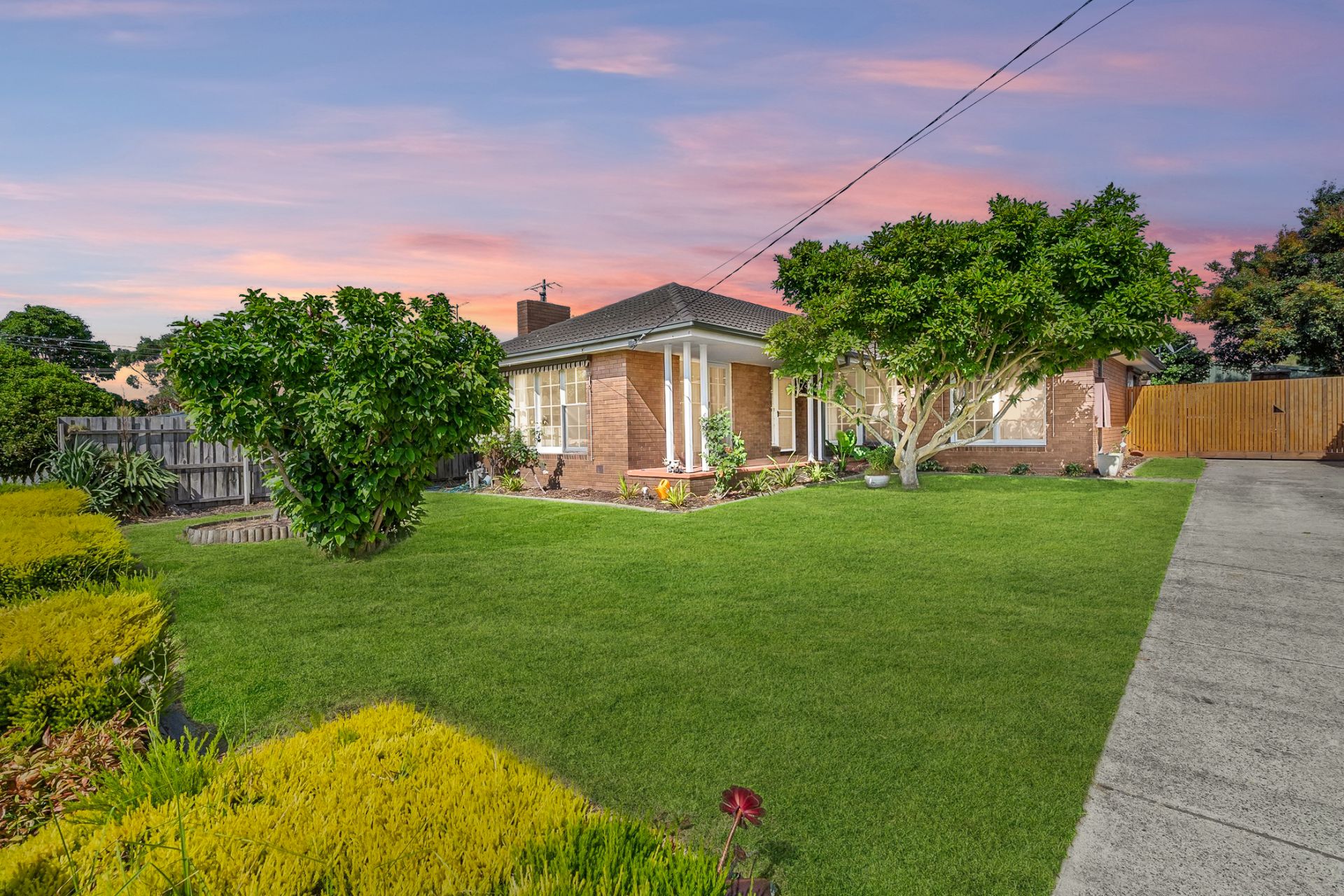 270 Jones Road, Somerville OBrien Real Estate