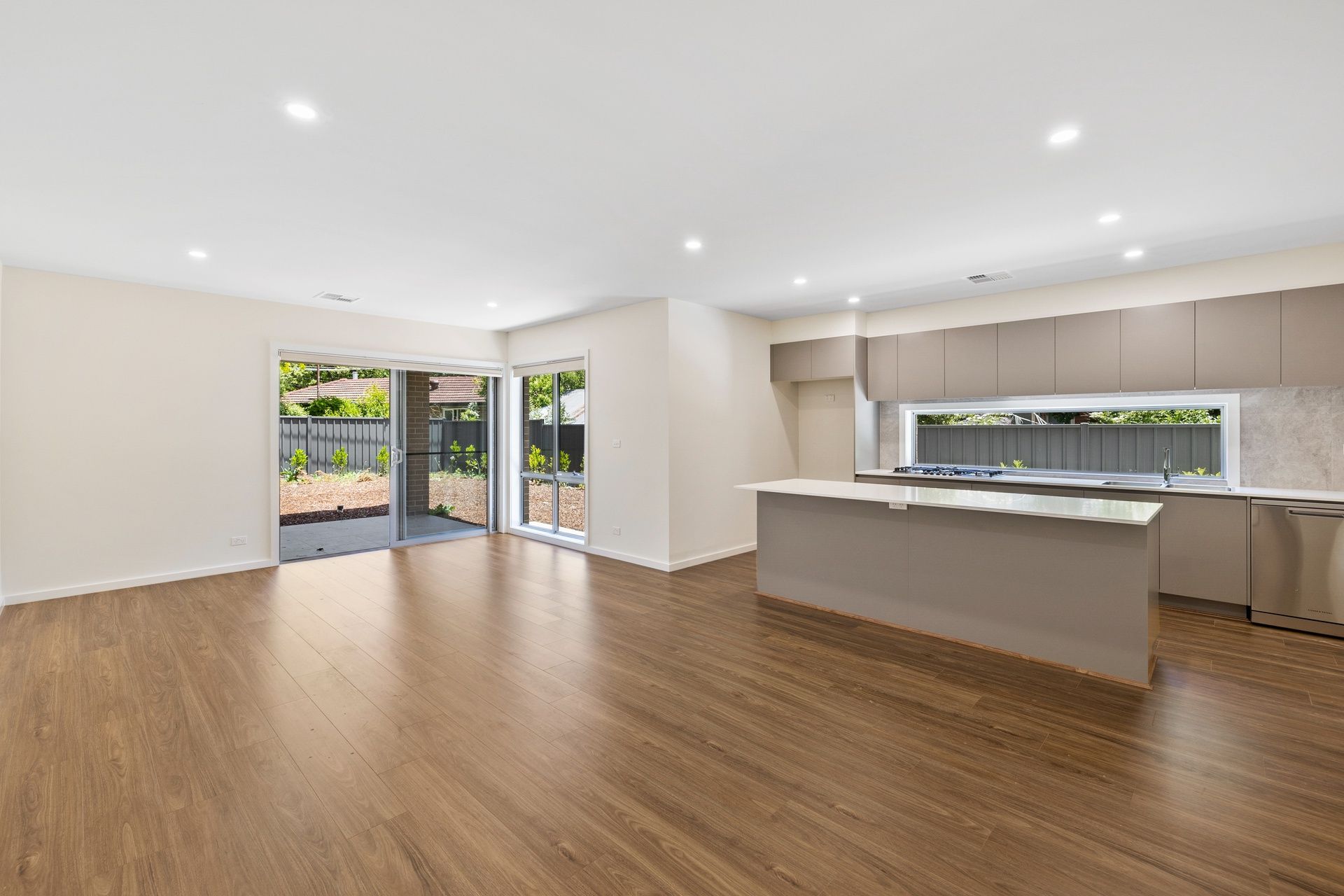 Real Estate For Lease 34A Boolimba Crescent Narrabundah , ACT
