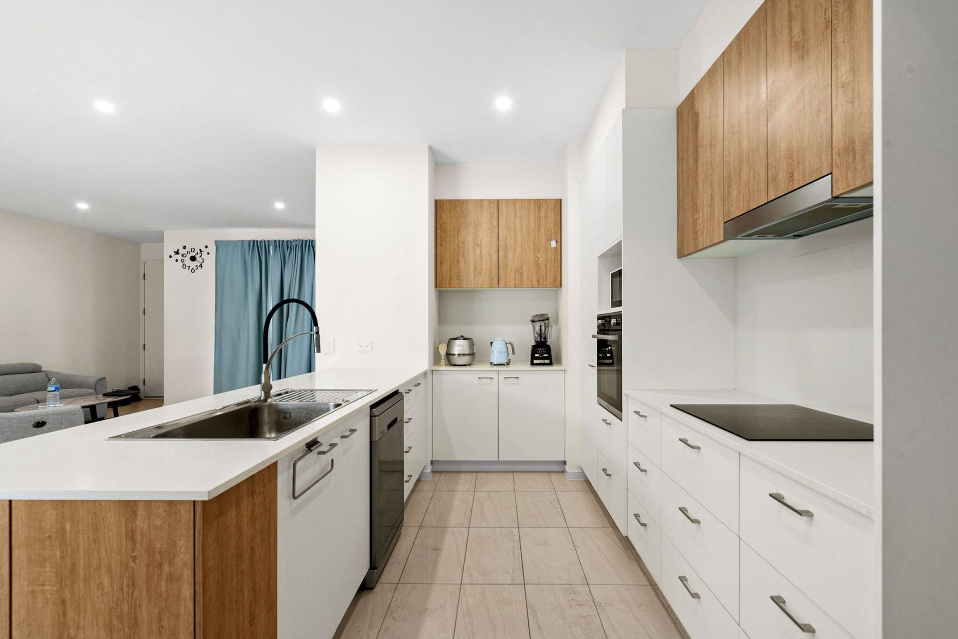 205 Marine Street Maroochydore QLD, Maroochydore - Thumbnail 4