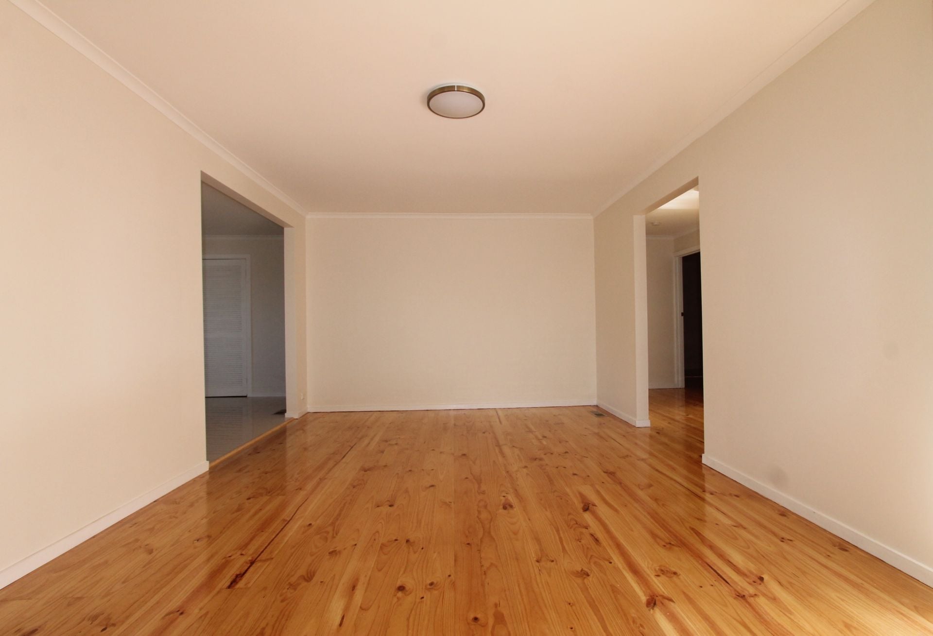 RENOVATED FAMILY HOME IN THE PERFECT LOCATION!!!