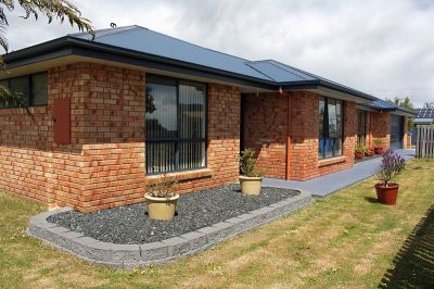 3
 
 
 
  
 
 
 2
 
 
 
  
 
 
 2
 
 
 
 
 
 
 
 45a Laura Street, Latrobe TAS 7307, Latrobe - Thumbnail 2