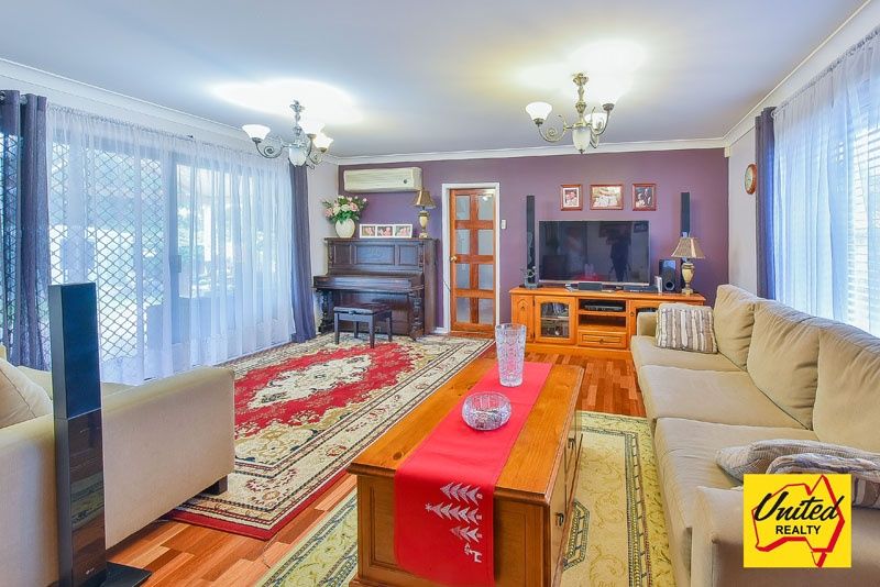 14 Anthony Drive, Rosemeadow United Realty