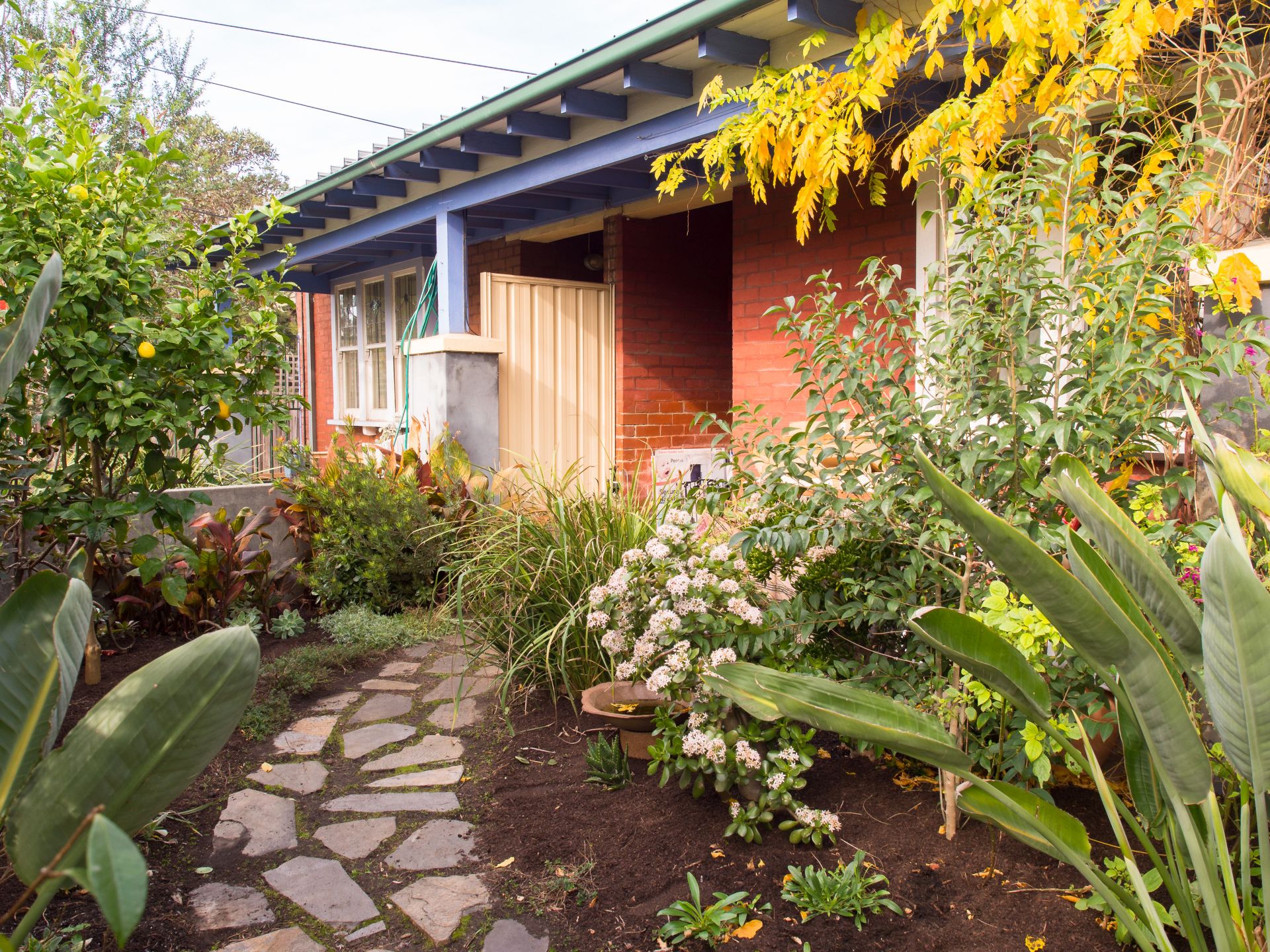 SUPERBLY SITUATED FOR SUPERB LIVING