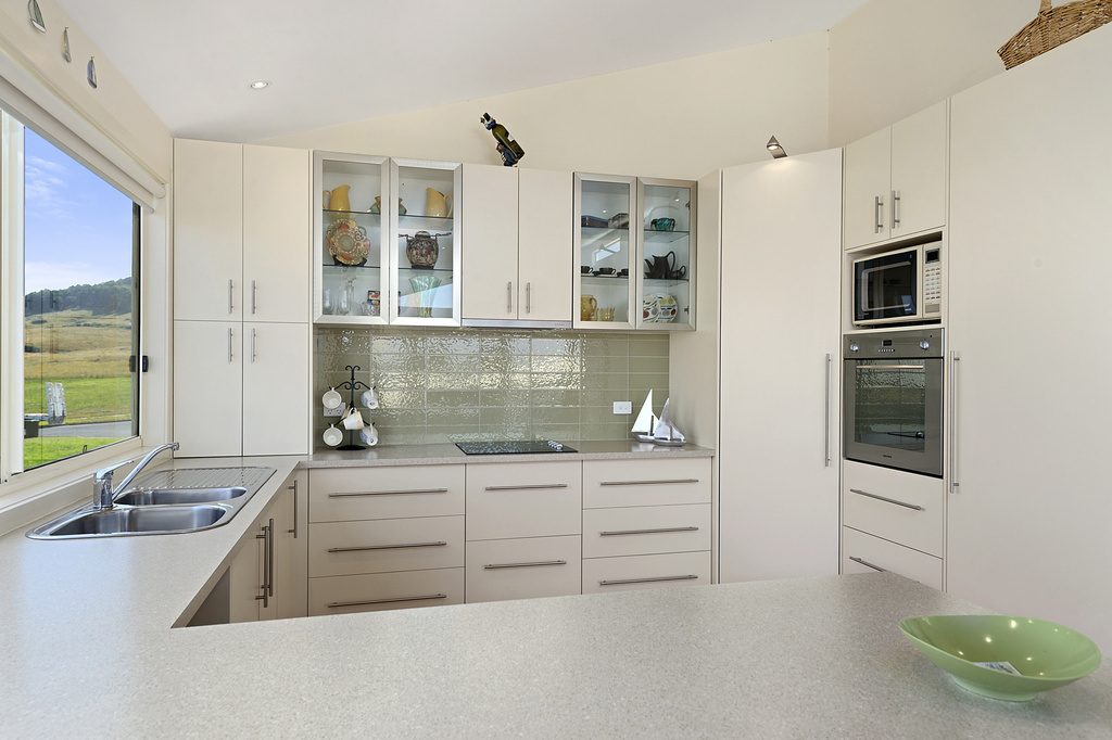 16 Seaview Drive, Apollo Bay, VIC, Apollo Bay - Thumbnail 6