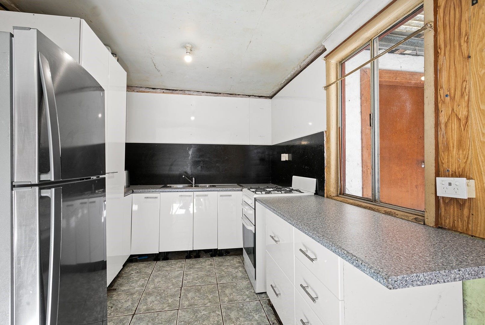 288 Princes Highway, Bulli NSW