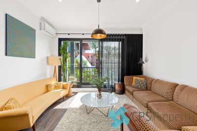 EXECUTIVE PARK-SIDE TWO BEDROOM RESIDENCE IN THE BOUTIQUE 'PALOMA' BUILDING