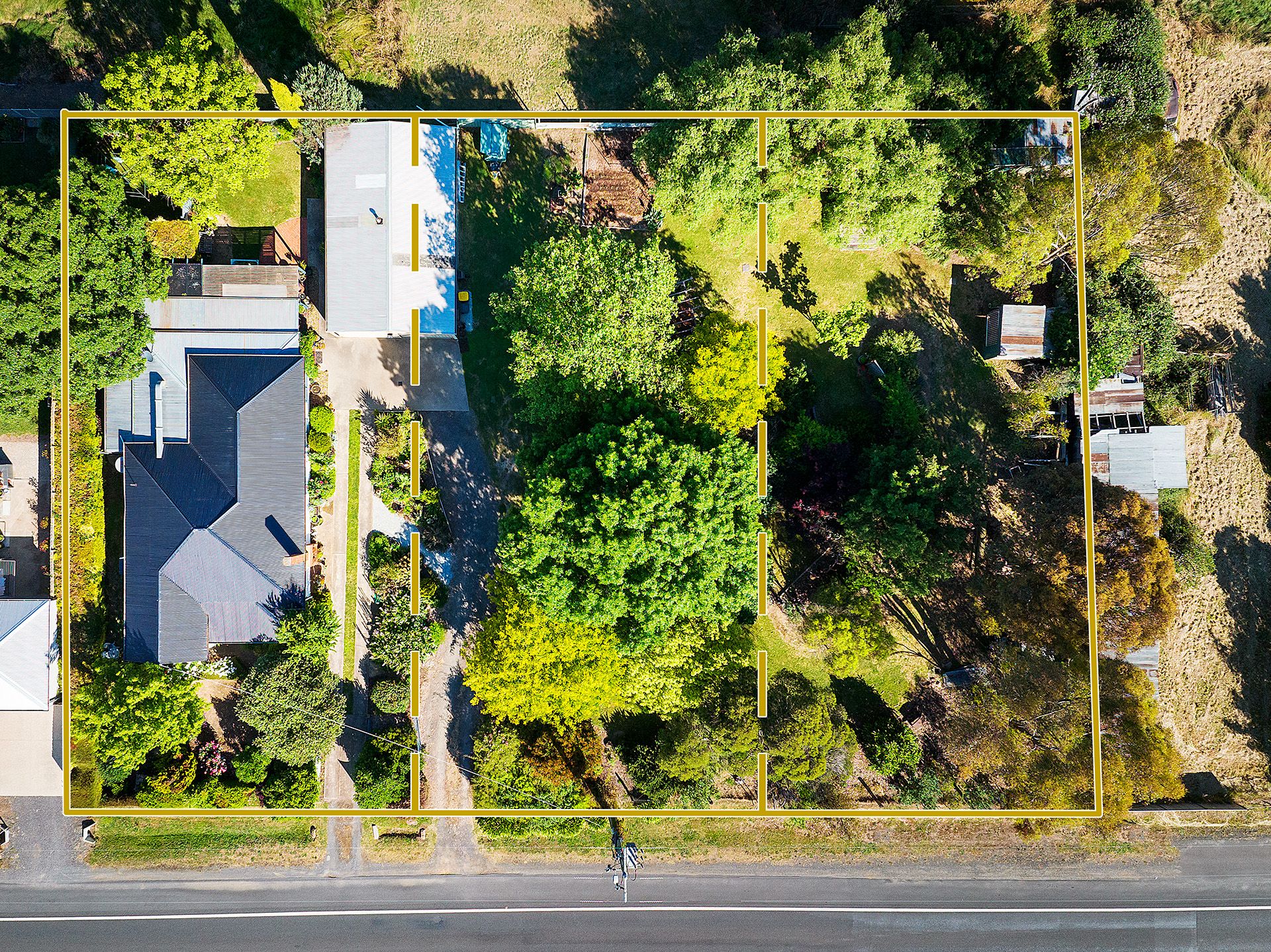 33 Midland Highway, Campbells Creek - Thumbnail 5