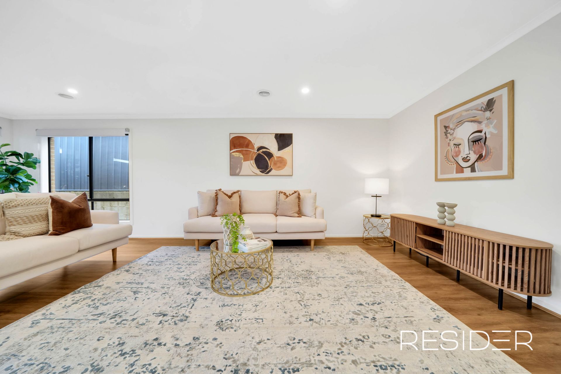 224 The Lakes Boulevard South Morang, South Morang - Thumbnail 4