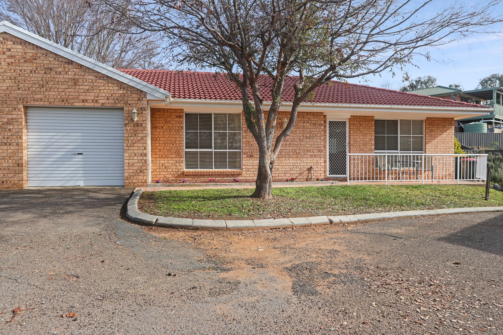 4/114 Gibson Street, Goulburn Goulburn First National Real Estate