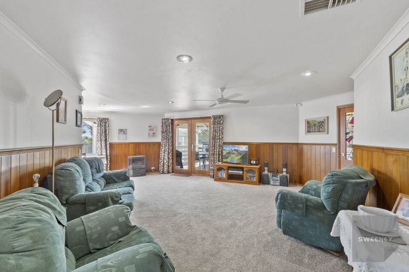 49 Clifton Drive, Bacchus Marsh - Thumbnail 8