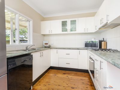 30 Ambon Rd, Holsworthy