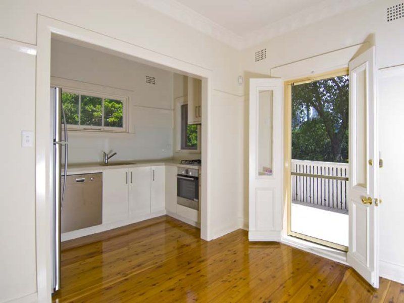 4/72 Ben Boyd Road NEUTRAL BAY NSW, Bay - Thumbnail 2