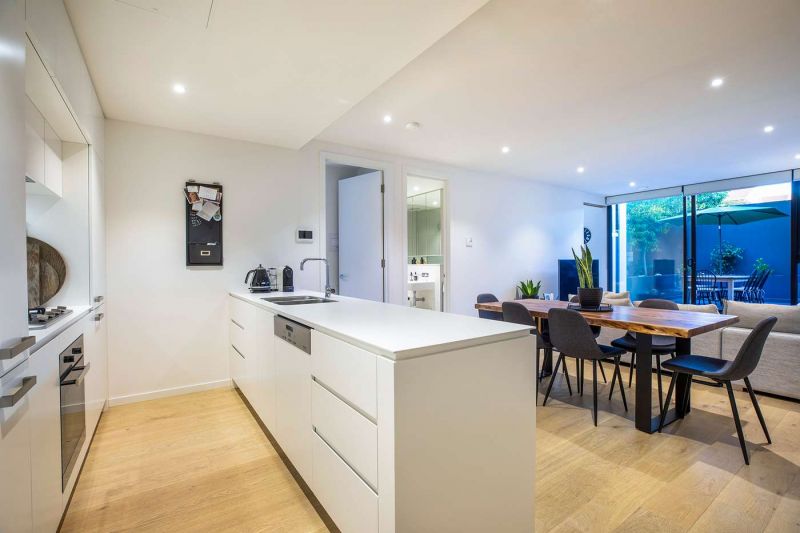 12/1555-1559 Malvern Road, Glen Iris - Thumbnail 4