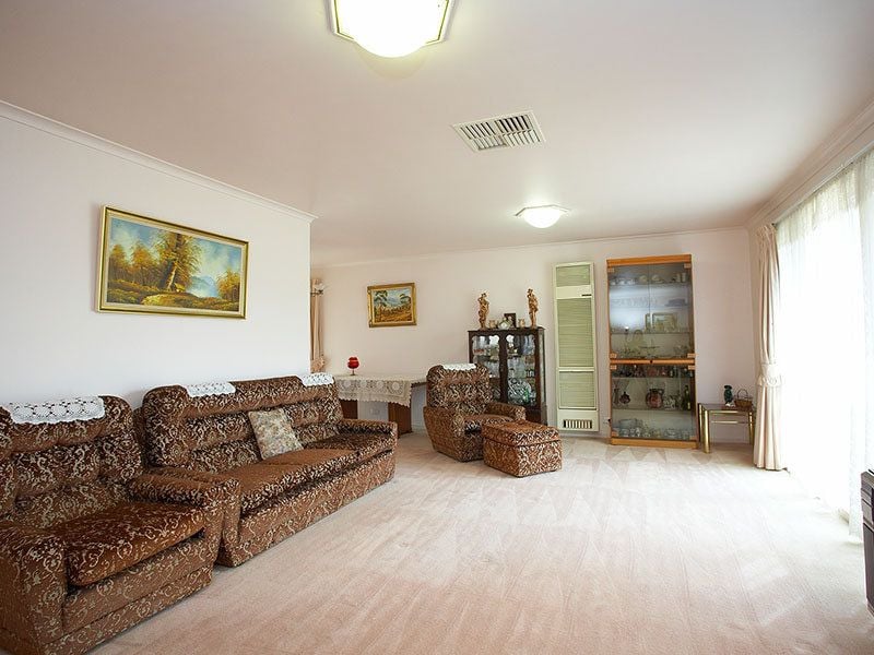 106 Seabrook Blvd, Seabrook - Thumbnail 4
