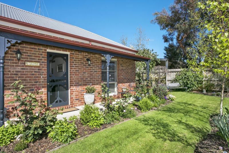 10 Christopher Court Ocean Grove VIC, Ocean Grove - Thumbnail 2