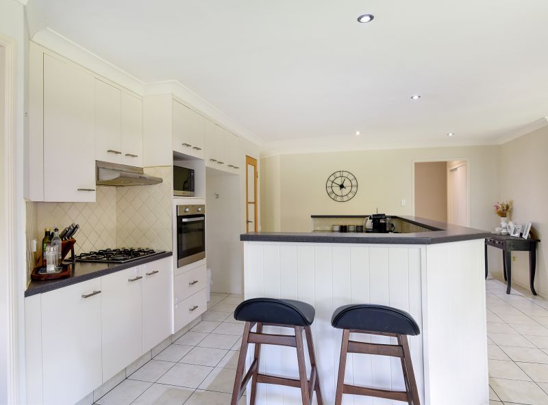 3 Christina Court, Middle Ridge QLD, Middle Ridge - Thumbnail 4