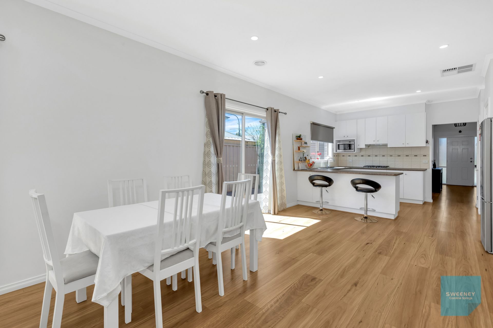 22 Drummond Street, Caroline Springs - Thumbnail 5