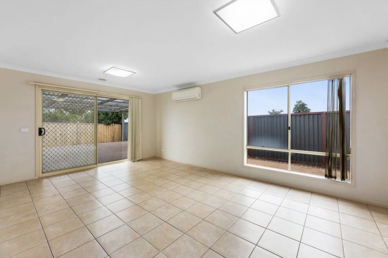 6 St James Close, Burnside Heights - Thumbnail 5