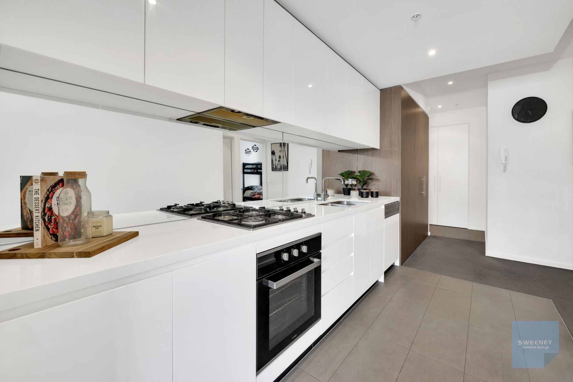 301/76 Keilor Road, Essendon North - Thumbnail 4