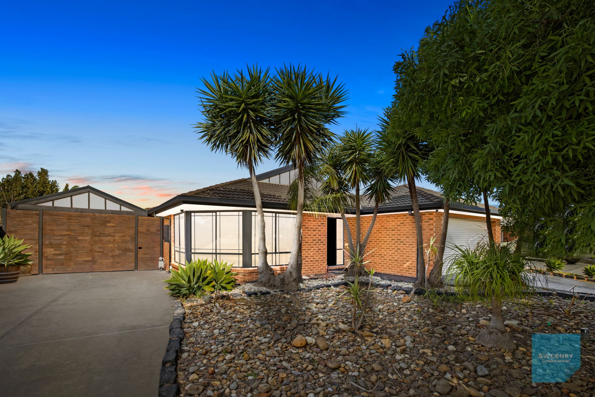 9 Billabong Court, Burnside - Thumbnail 2