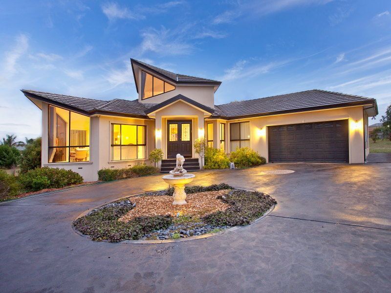 Real Estate For Sale 14 Century Drive Mount Martha , VIC