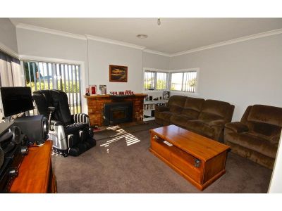 3
 
 
 
  
 
 
 1
 
 
 
  
 
 
 1
 
 
 
 
 
 
 
 103 Madden Street, DEVONPORT TAS 7310, Devonport - Thumbnail 7