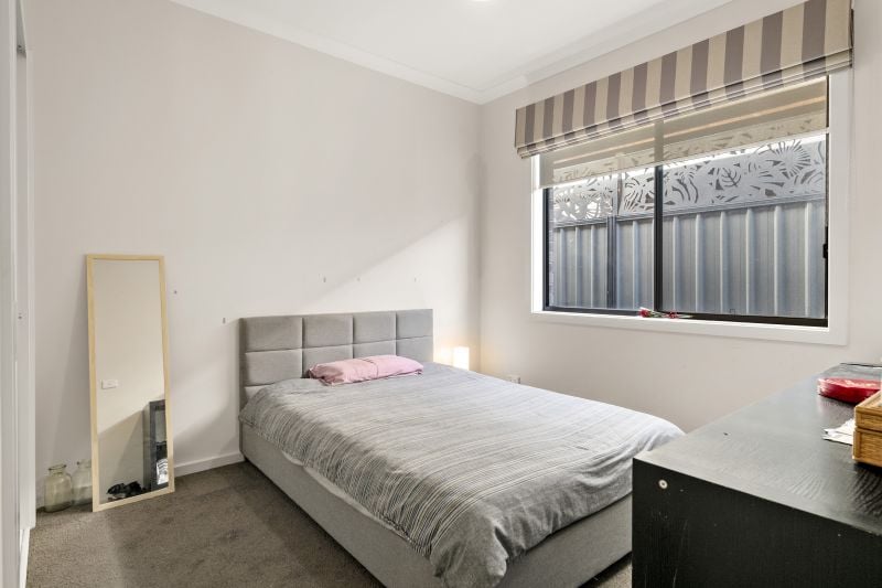 11 Connors Road, Mernda