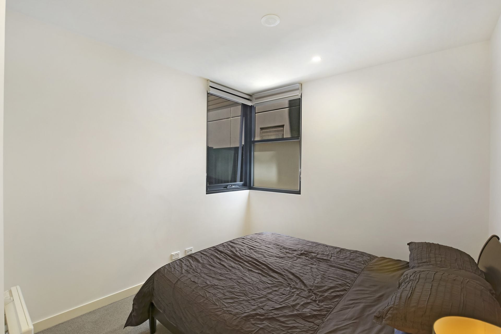 Spacious and Modern Two Bedroom Apartment in Perfect Location! Pet Friendly!