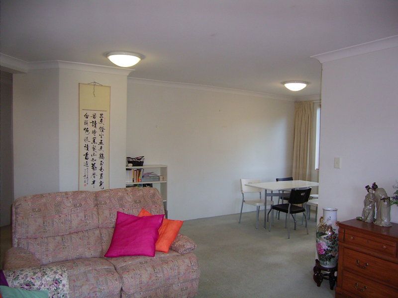 8/13-23 Lancaster Drive MARSFIELD NSW, Marsfield - Thumbnail 4