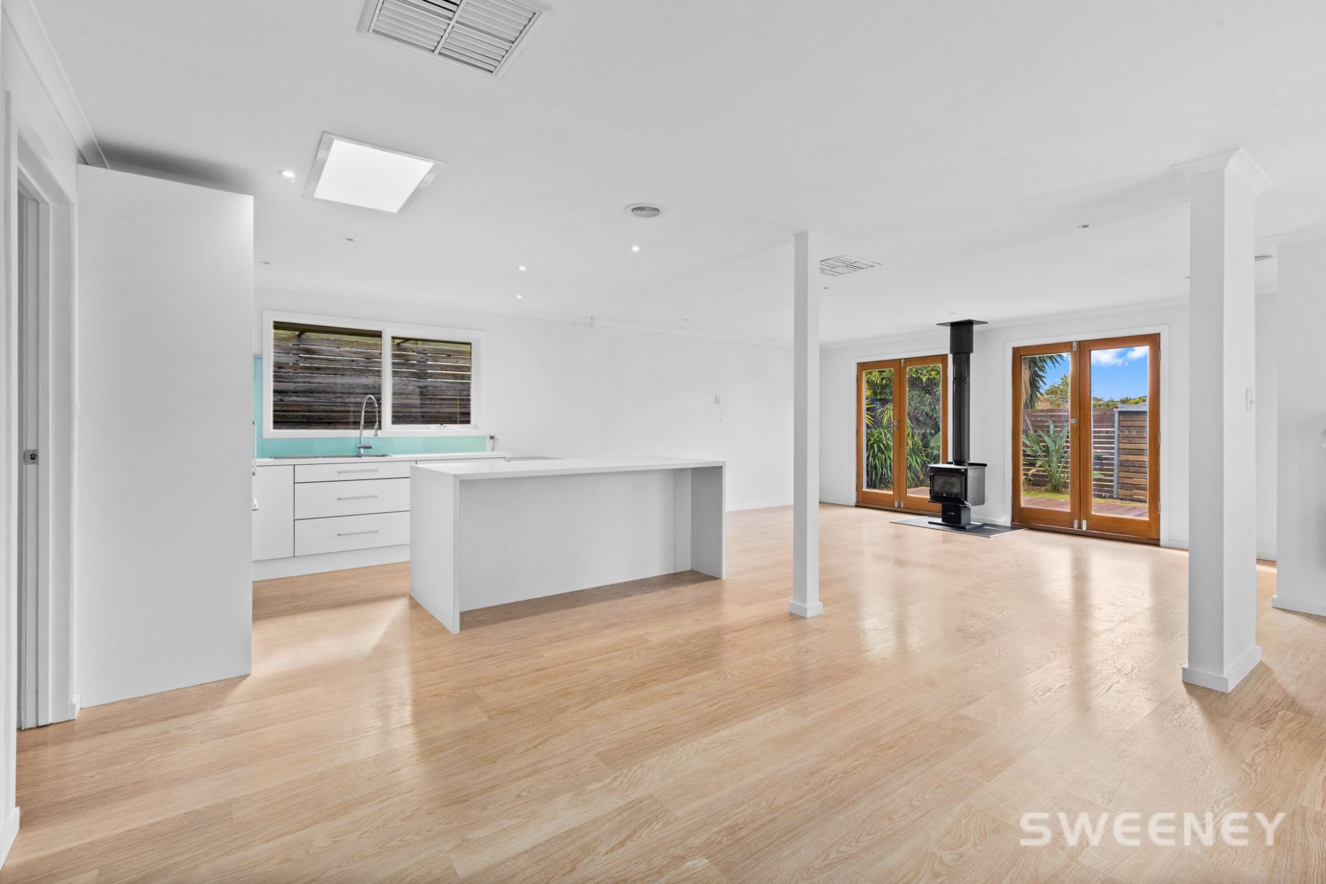 8 Wiltshire Court, Altona Meadows - Thumbnail 7