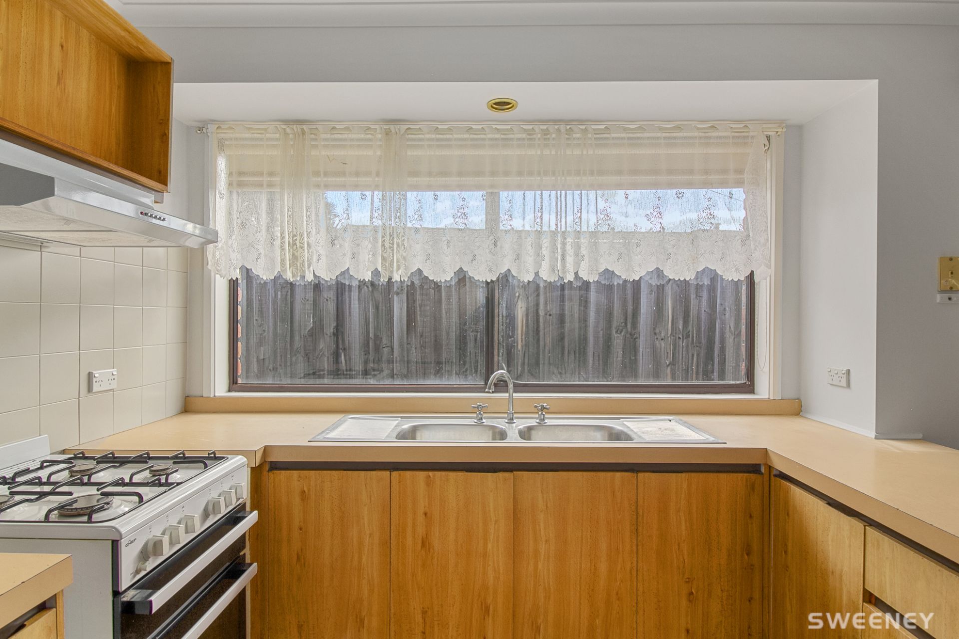 24 Swan Street, Werribee - Thumbnail 6