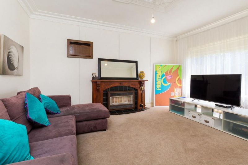 13 Waiora Parade, West Footscray - Thumbnail 8