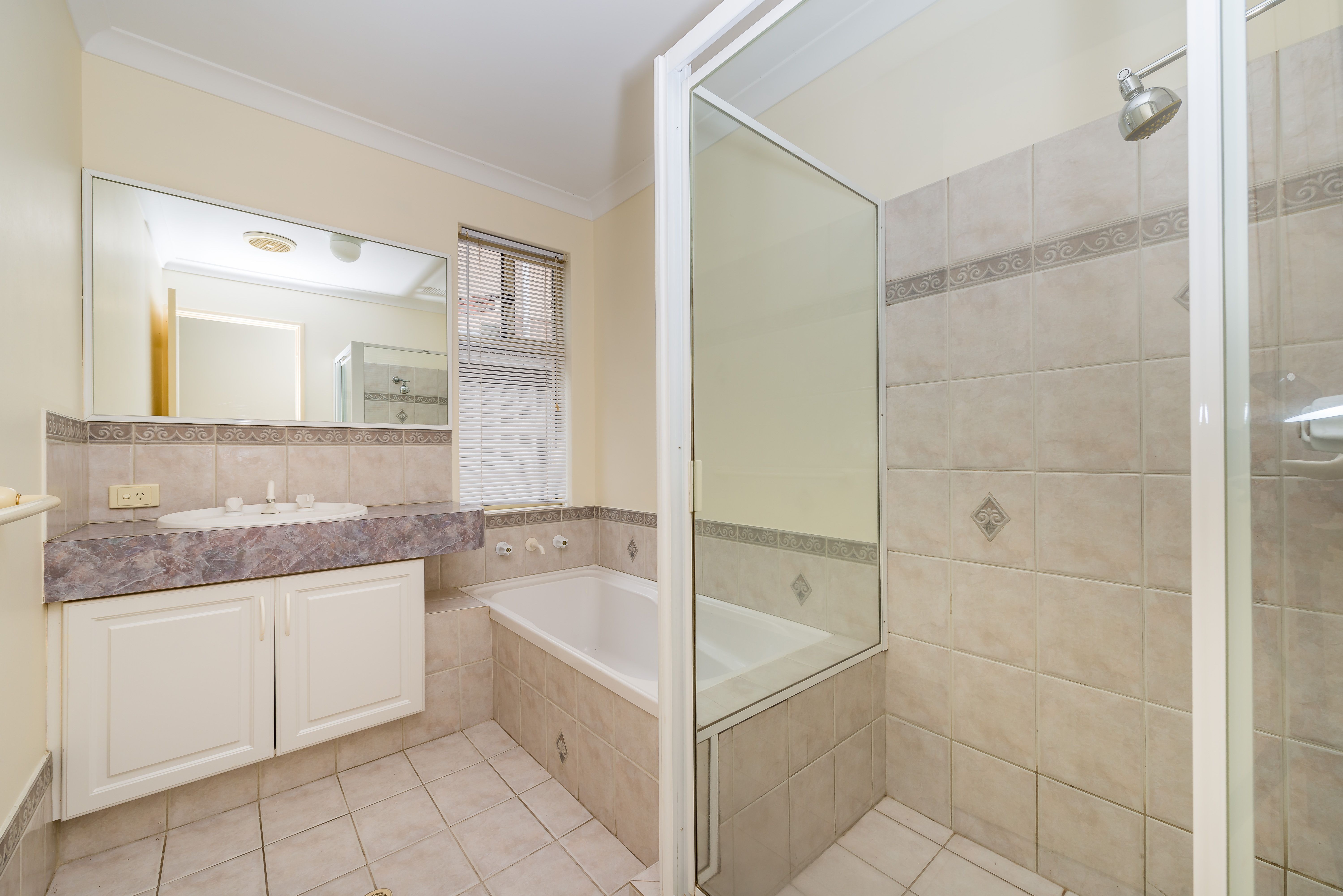 Real Estate For Sale 52 Pitt Street St James , WA