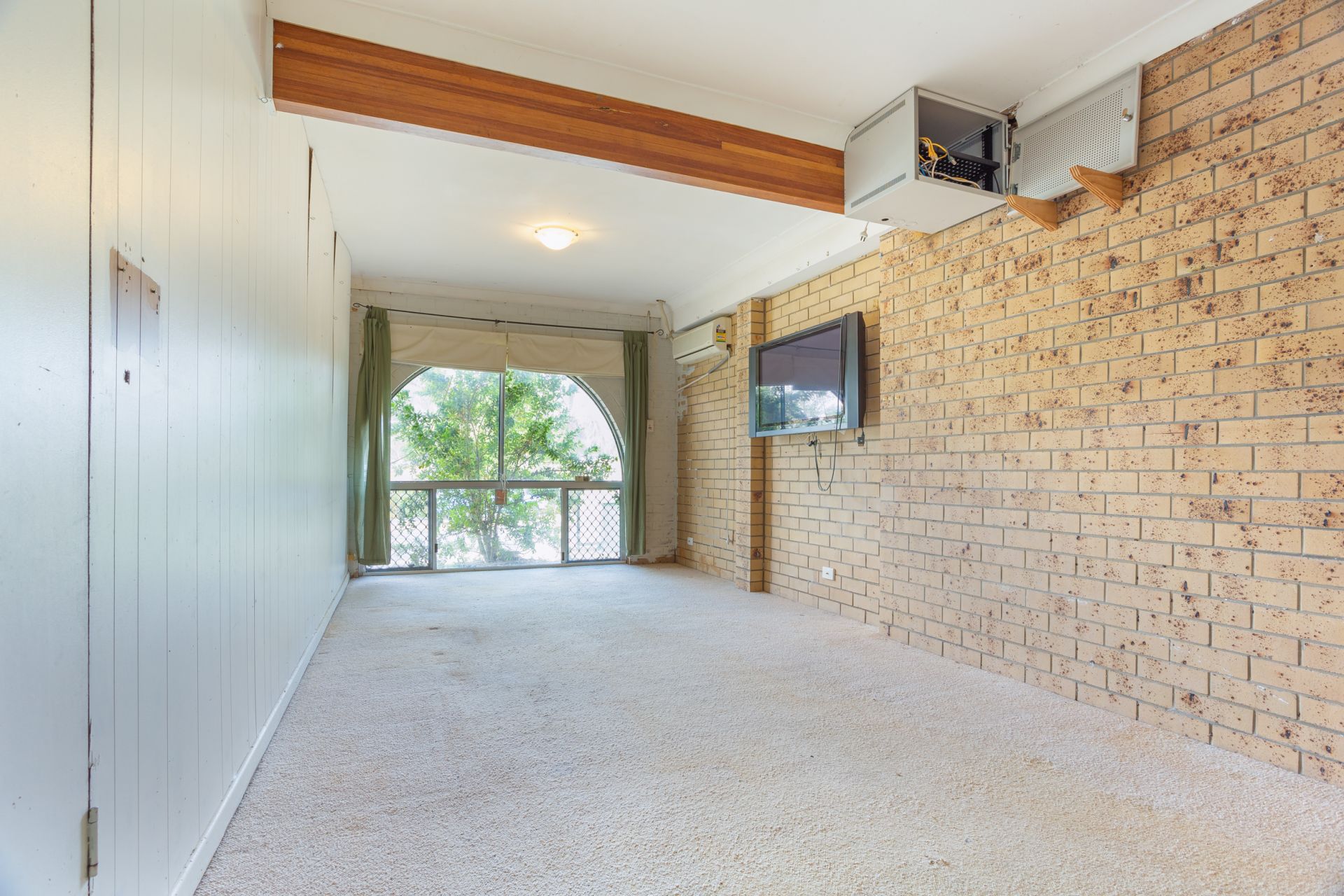26 Moore Street, LOGANLEA | Mark Coleman