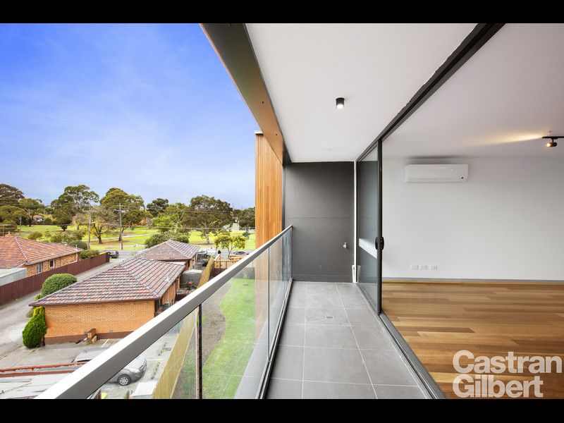 201/110 Roberts Street, West Footscray - Thumbnail 2