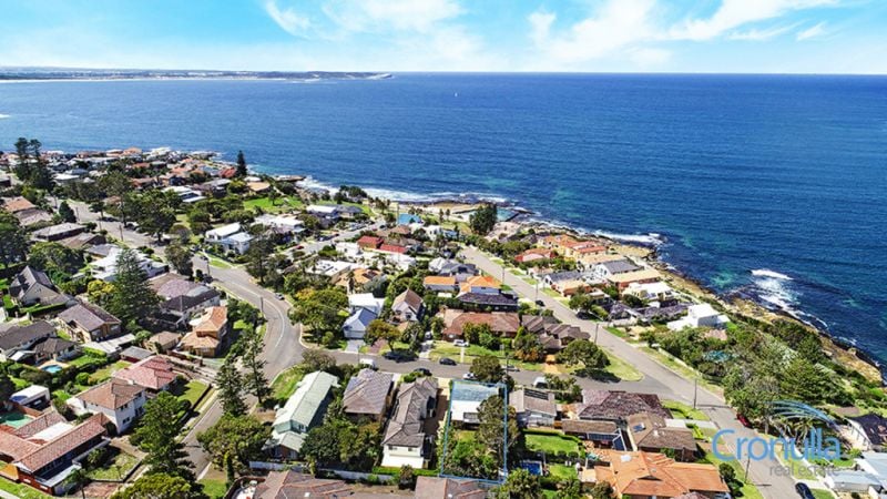 7 Ischia Street, Cronulla - Thumbnail 3
