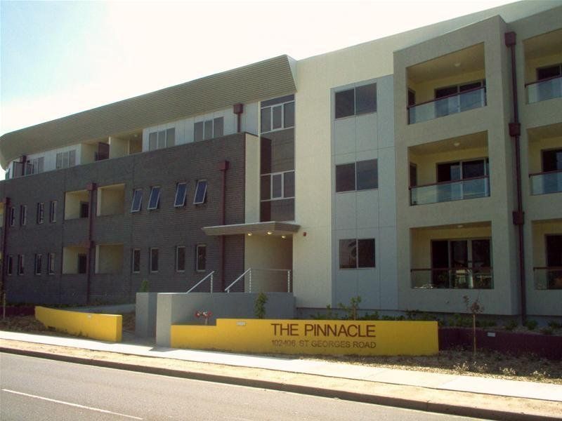 Fabulously Located & Modern Two Bedroom Apartment!