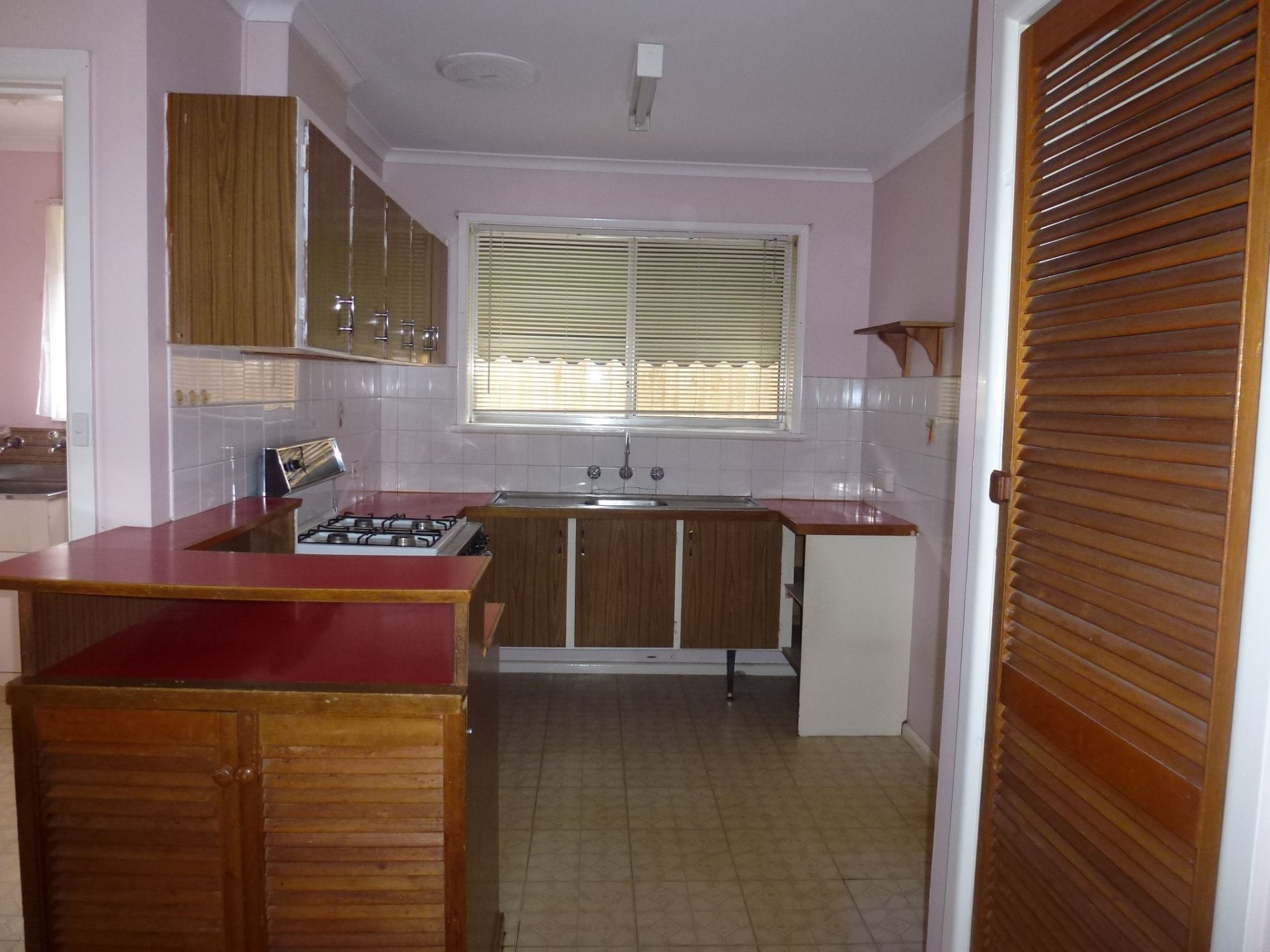 IDEAL FAMILY HOME