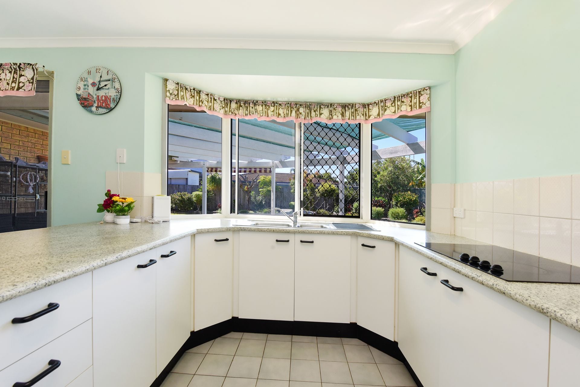11 Ilaroo Crescent Warana QLD, Warana - Thumbnail 5