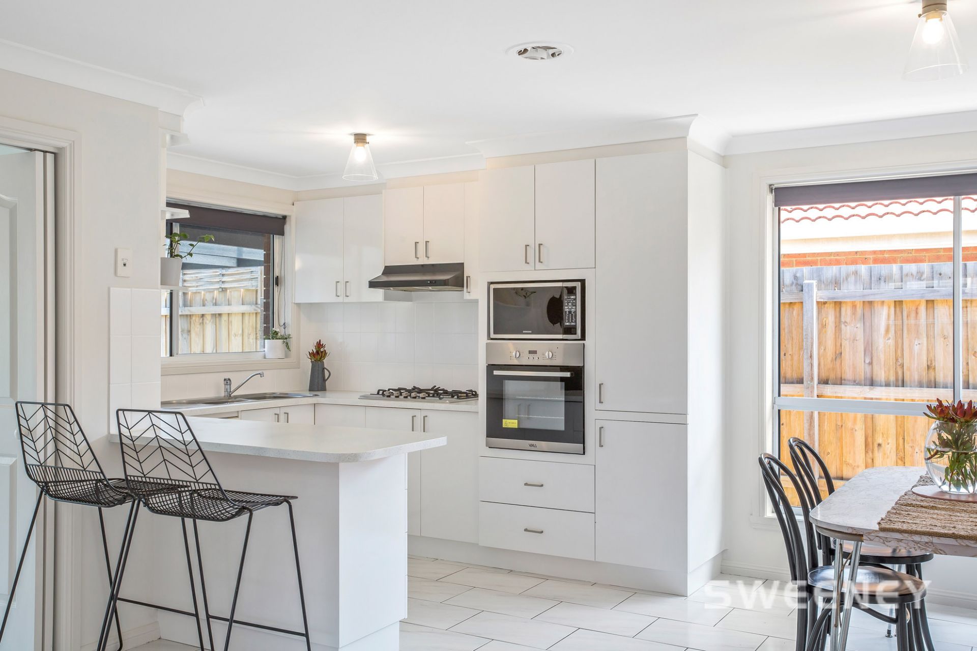 18 Lan Avenue, Altona Meadows - Thumbnail 3