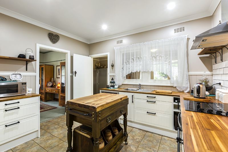 67 Gisborne Road, Bacchus Marsh - Thumbnail 7