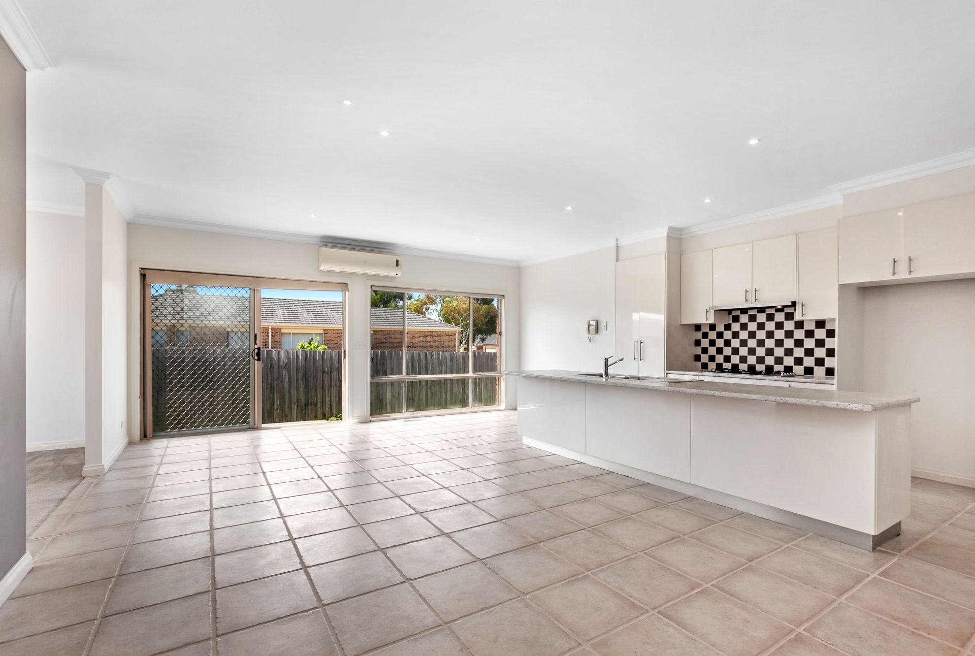 SPACIOUS FAMILY HOME