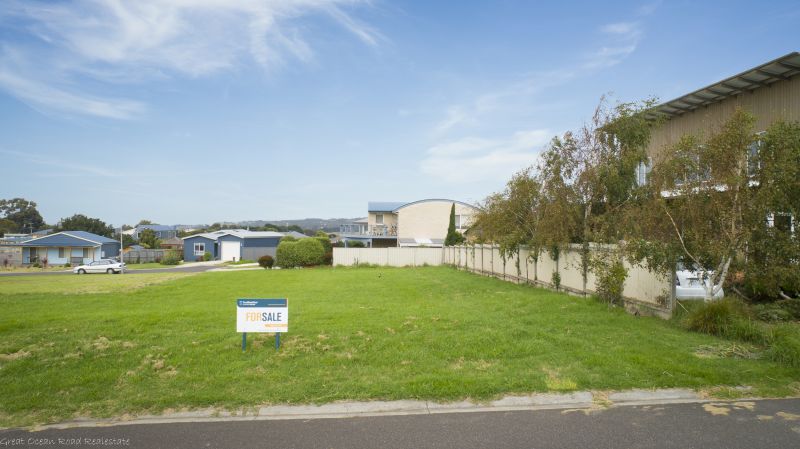 15 Woodlands Avenue Apollo Bay VIC, Apollo Bay - Thumbnail 3