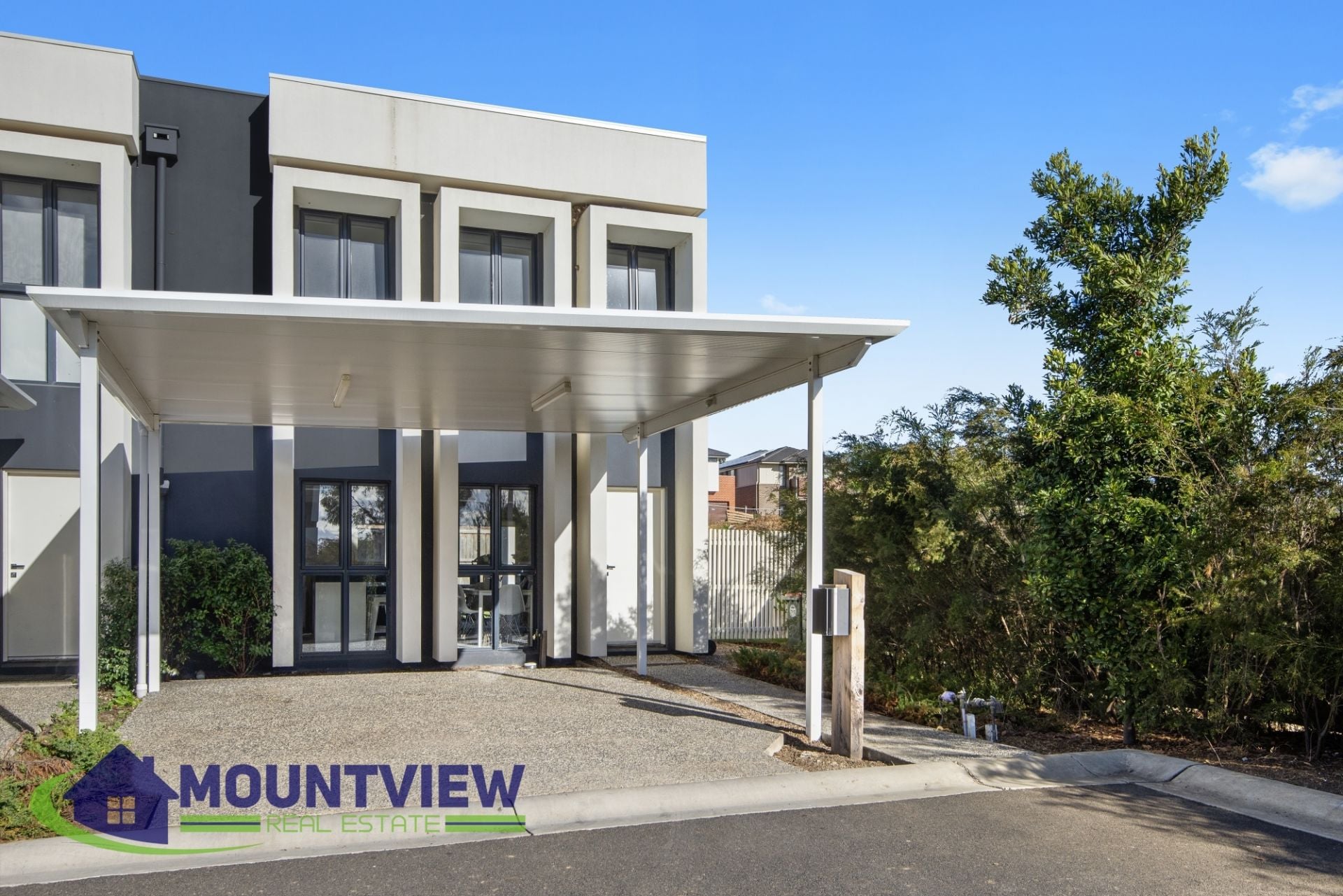 32 Grace Crescent, Kellyville - Image 1