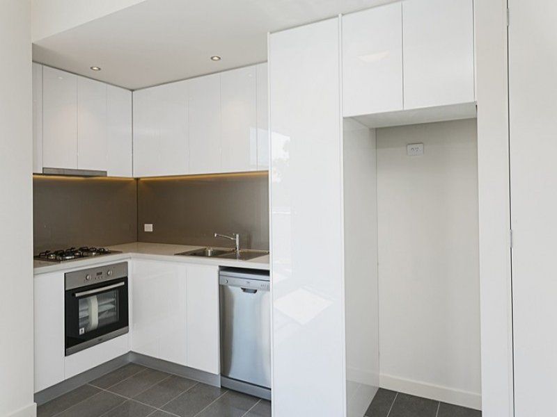 105/286 Hawthorn Road, Caulfield - Thumbnail 4