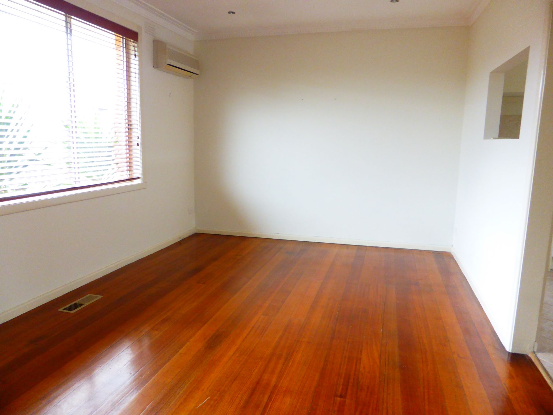 Excellent Villa Style Unit